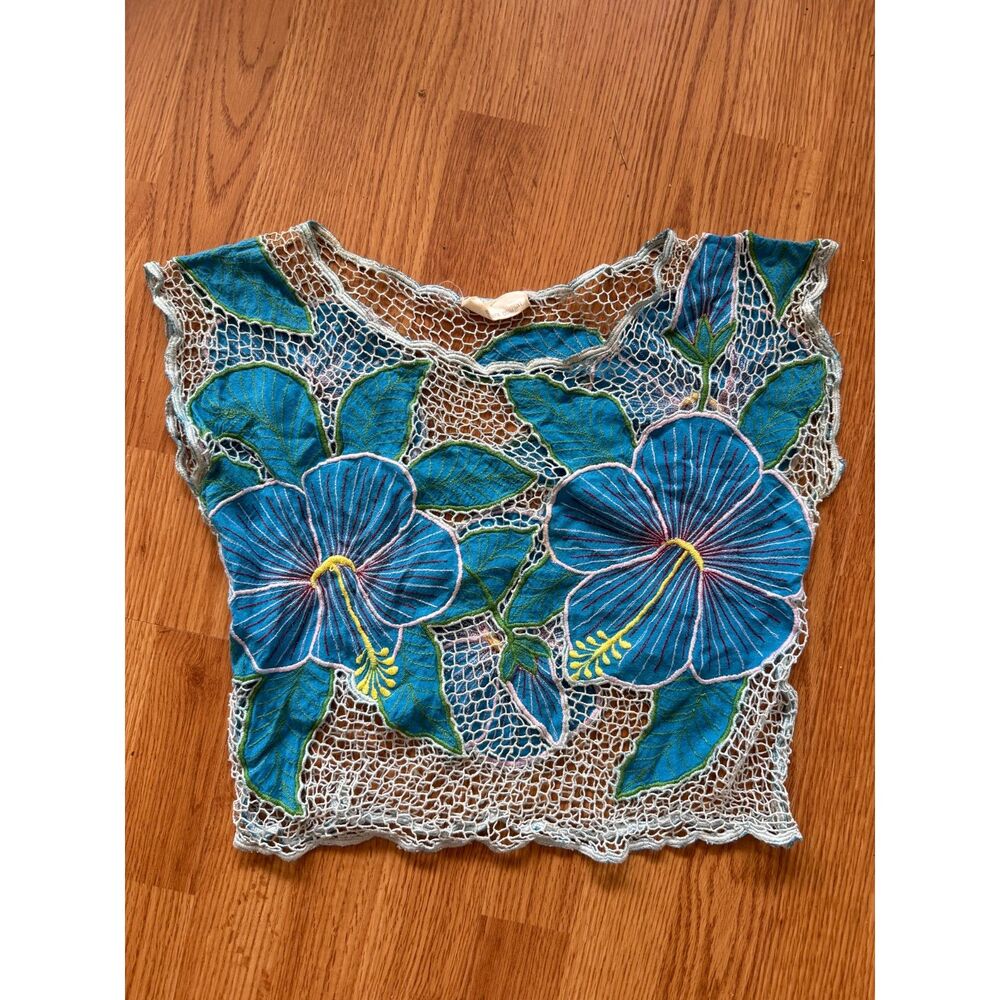 Cropped Crochet Swim Hibiscus Top From The 80's - Picture 2 of 6